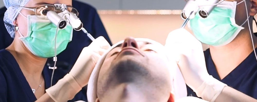 سن مناسب کاشت مو چه سنی است؟